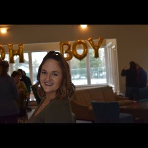 Meet your Posher, Danielle